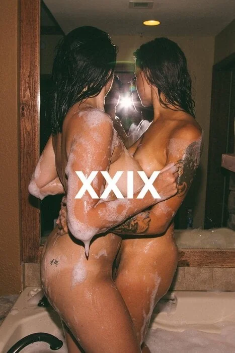 Misfit29 OnlyFans couple creators sharing unique content