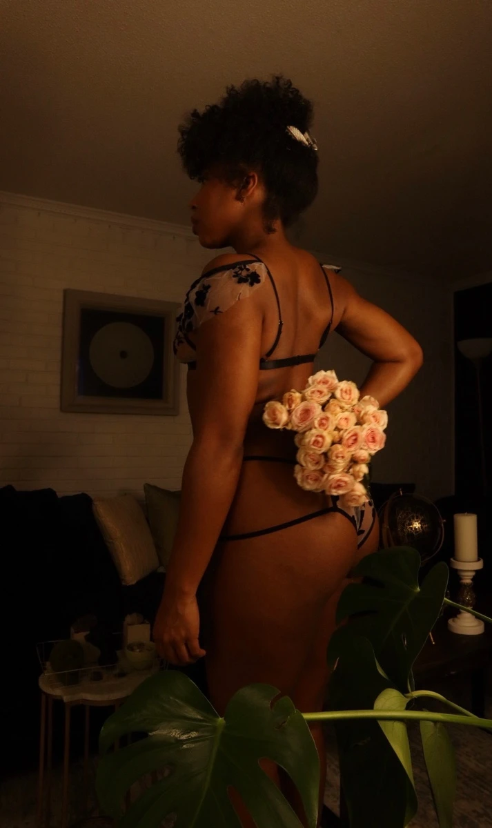 Eva - OnlyFans Creator Profile Picture