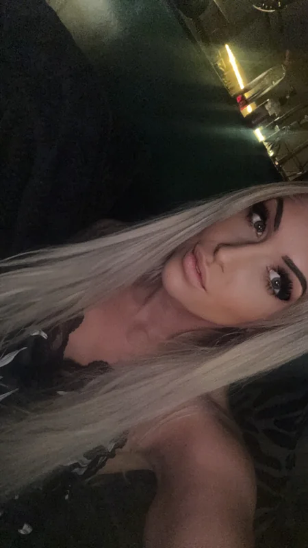 Kirsty OnlyFans profile