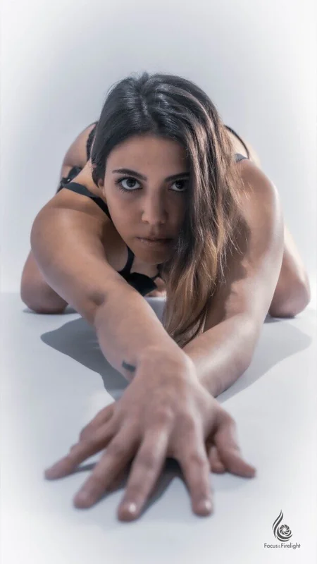 Maggie Hot Brunette OnlyFans Profile Picture Maggie Hot Brunette OnlyFans submissive creator