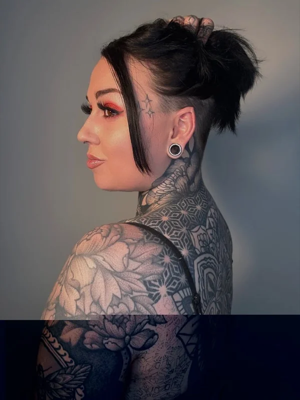 Missvali OnlyFans Creator Missvali OnlyFans creator with engaging personality