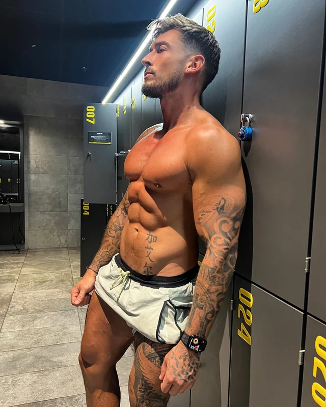 Mister Jacobs OnlyFans Creator Mister Jacobs OnlyFans Athletic Male Creator