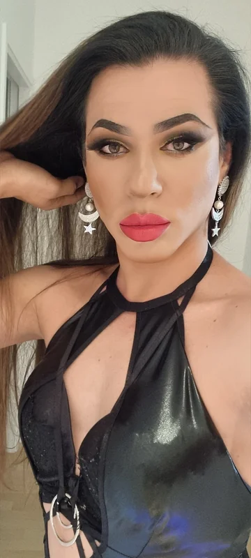 Mistressgrandeuk OnlyFans profile