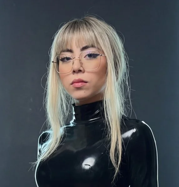 Official Profile of mistressroxybdsm on OnlyFans mistressroxybdsm OnlyFans Mistress