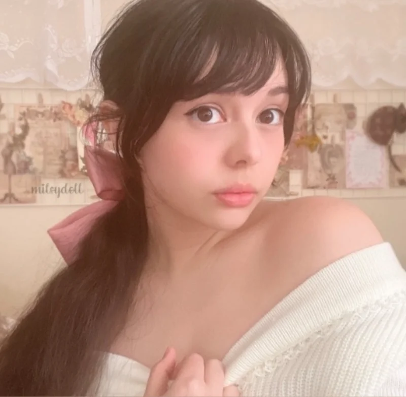 Mitsy Doll OnlyFans cosplay and gaming creator