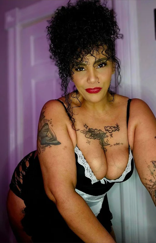Mizstressza 'Mistress A' OnlyFans profile