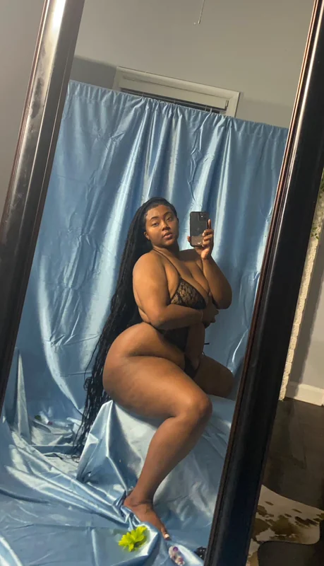 Monajuiicyyy - OnlyFans Creator Profile Picture