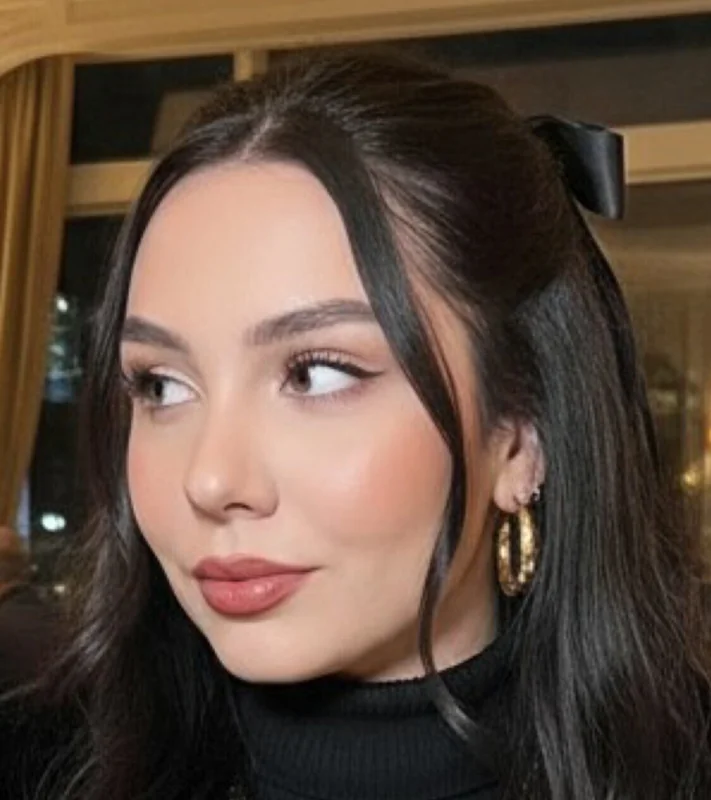 Moncheriamour - OnlyFans Creator Profile Picture