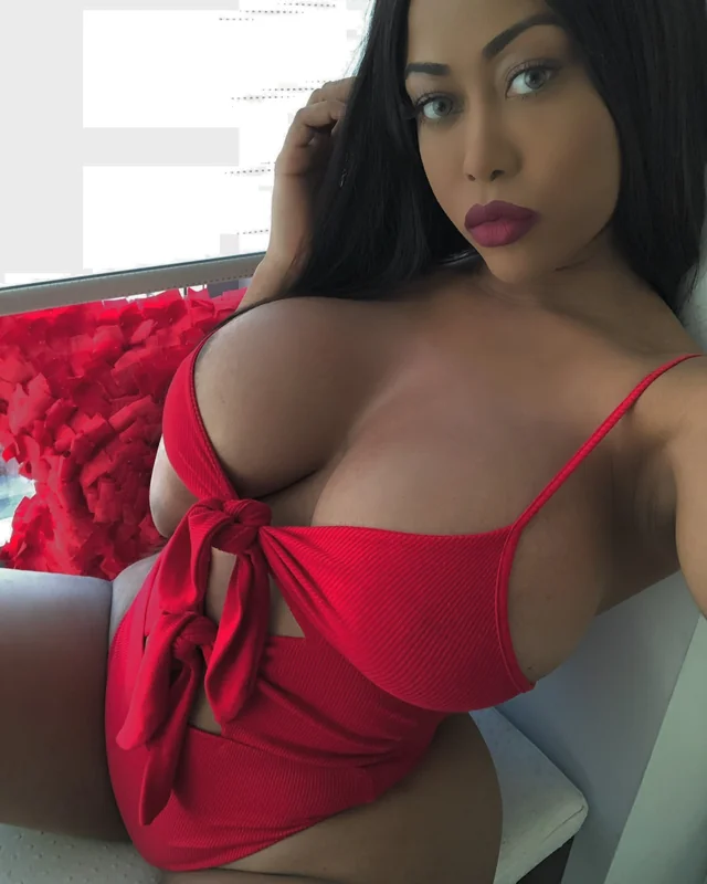 Moriah mills OnlyFans profile