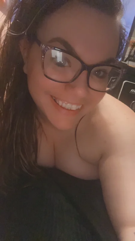 Beth OnlyFans Profile Picture Beth OnlyFans honest dick ratings creator