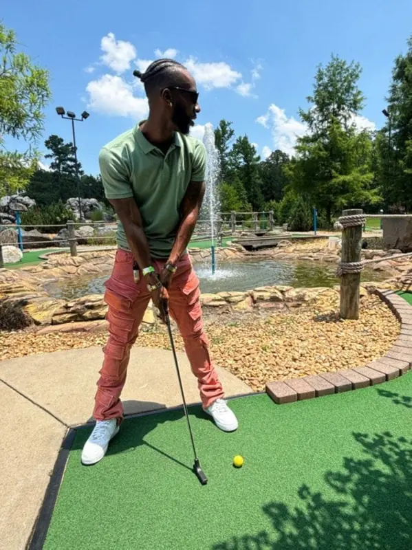 Mrsmokepoleboy1 - OnlyFans Creator Profile Picture