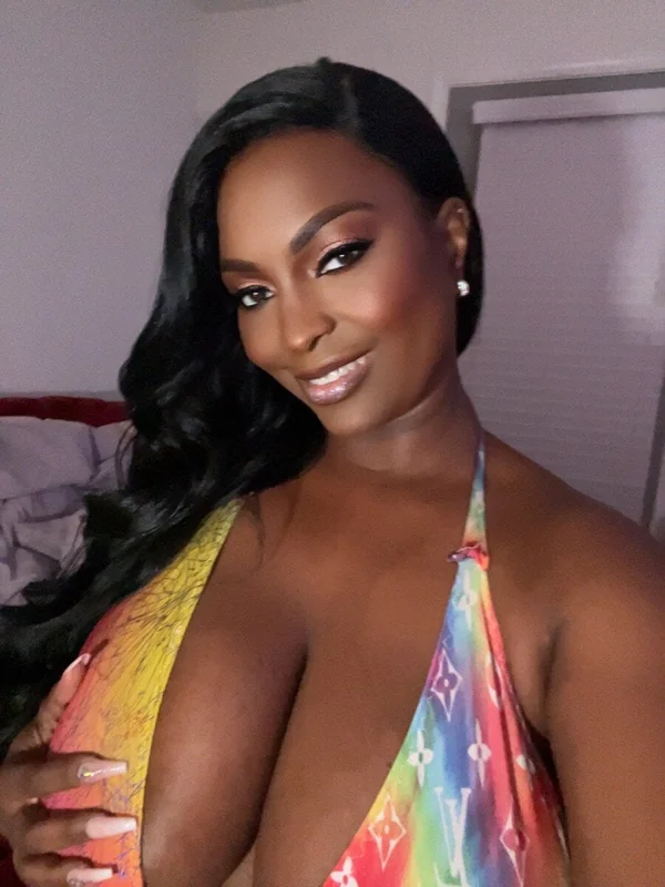 Eboni Amore OnlyFans profile