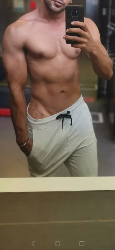 msmuscles OnlyFans creator with engaging content
