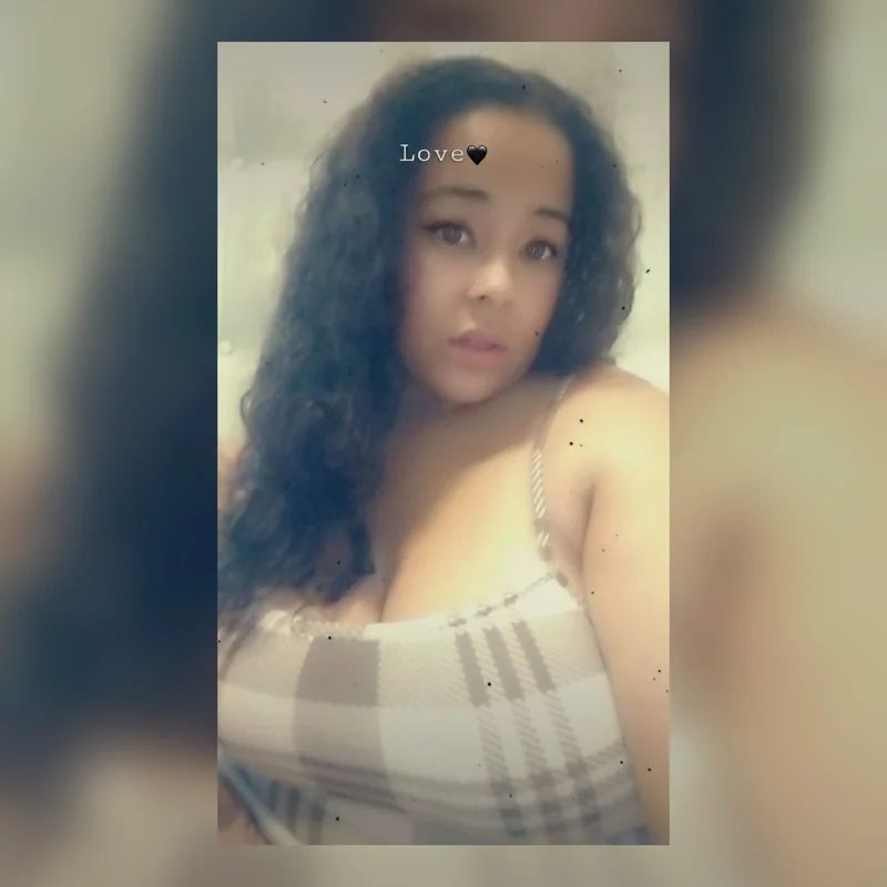 Emilia Grullon - OnlyFans Creator Profile Picture