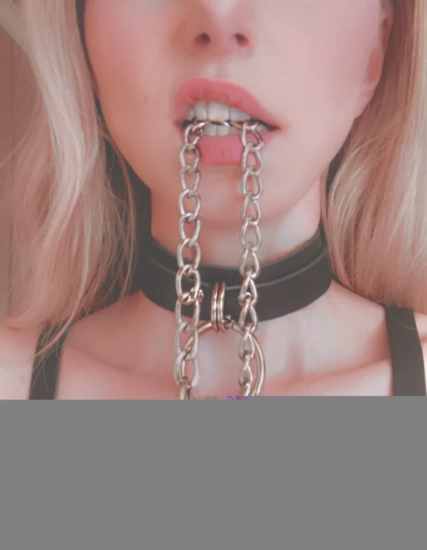 Juni on OnlyFans with softcore content
