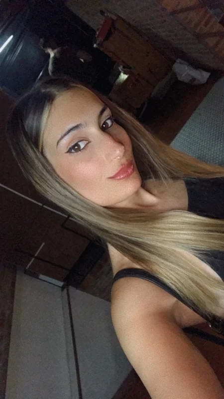 Nani OnlyFans Creator Nani OnlyFans Brunette