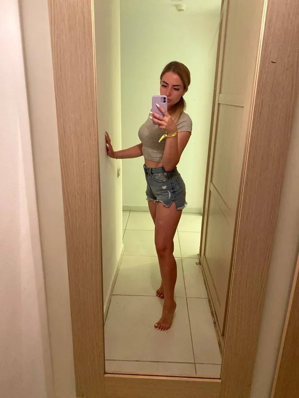 Natalie OnlyFans Creator Natalie OnlyFans creator with a love for music and travel.