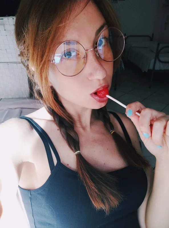 nata_stanca OnlyFans Profile nata_stanca OnlyFans Brunette Photographer