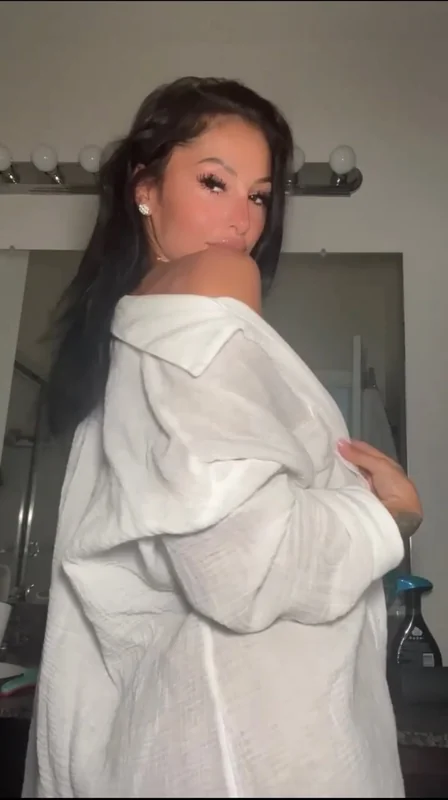 Natalii3 OnlyFans Creator Natalii3 OnlyFans nightlife personality