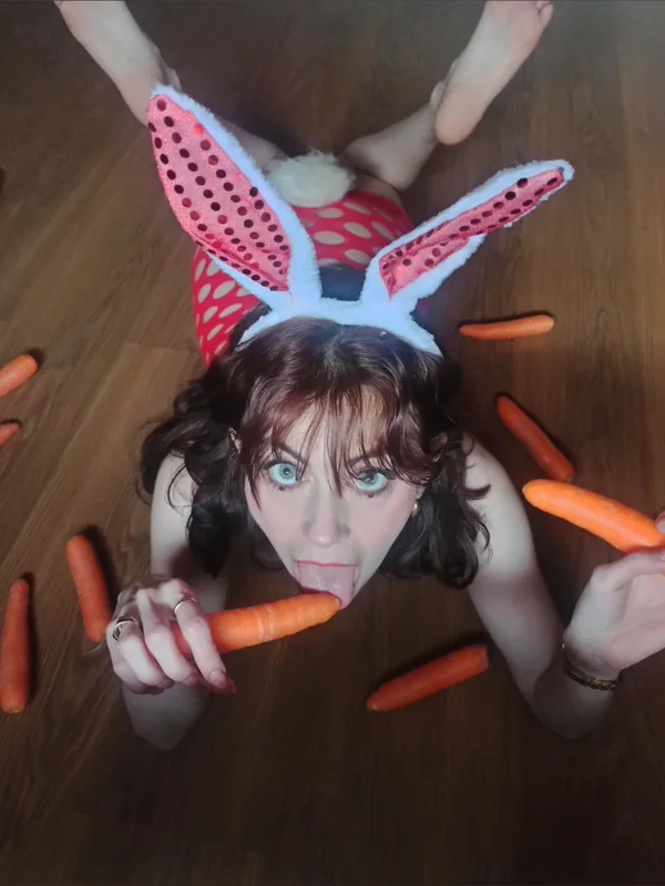Natalyfiliafree OnlyFans creator with personalized content