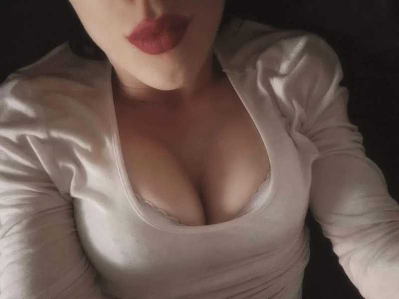 Naughty kitty OnlyFans profile