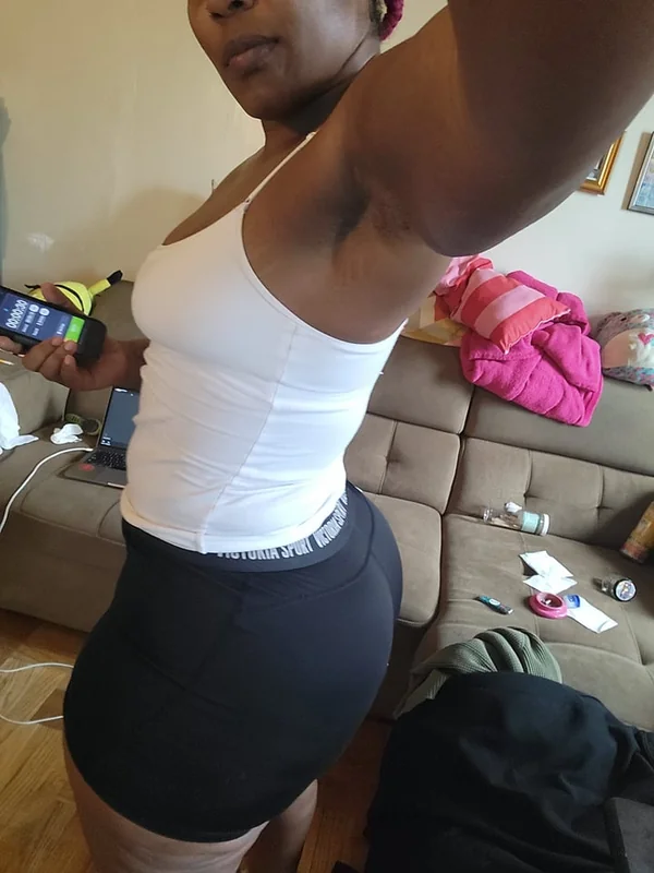 Neverto OnlyFans Profile Image Neverto OnlyFans Curvy Fitness Creator