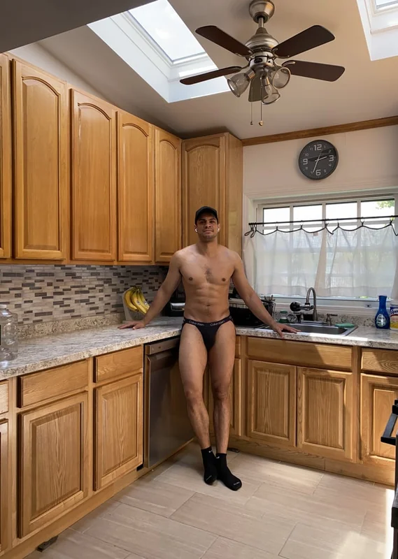 Newyorkguy518 OnlyFans exclusive content creator