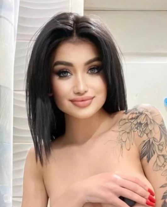 Nia OnlyFans profile