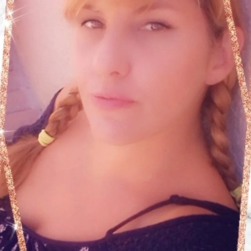 Nicole Julian OnlyFans lifestyle creator
