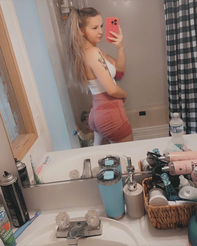 NicoleF48 OnlyFans creator profile picture