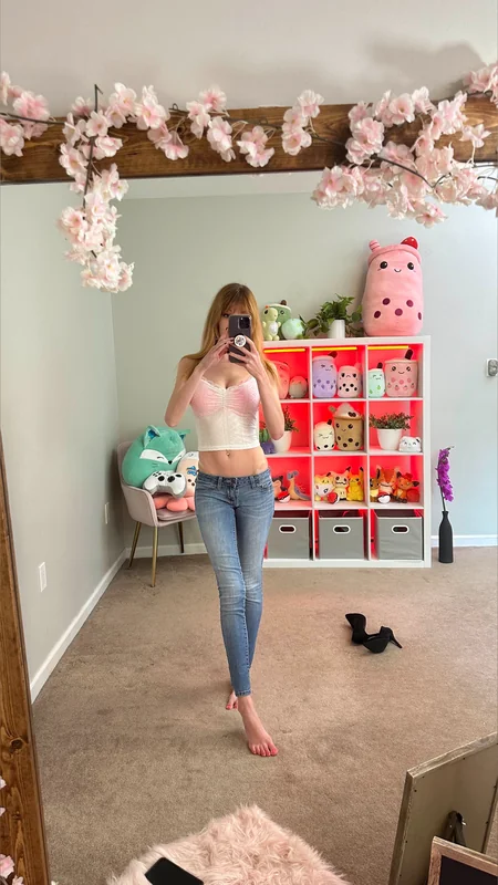 Nicole OnlyFans profile