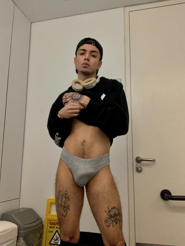 Nicxxxo OnlyFans Profile Nicxxxo OnlyFans eye candy creator