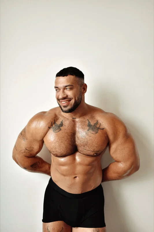 Nikfros OnlyFans profile