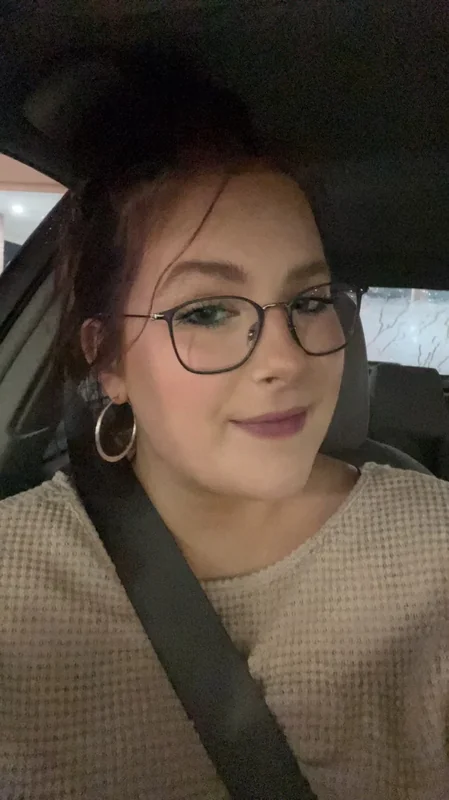 Nikki OnlyFans natural beauty creator