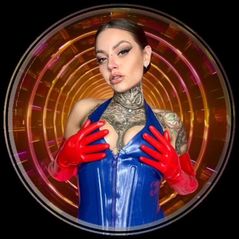 Mistress Nikky French Mommy Femdom OnlyFans profile
