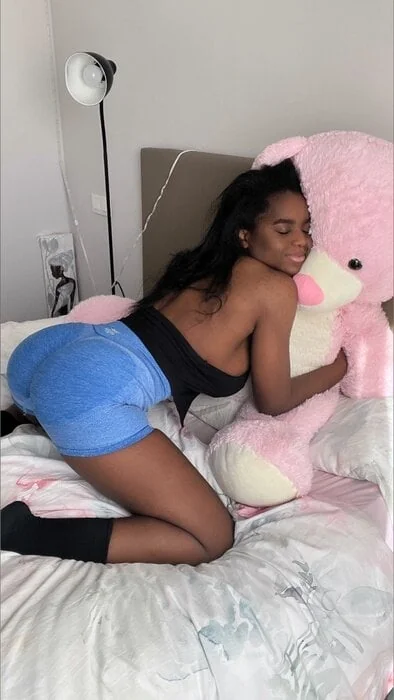 Niky OnlyFans Profile Niky OnlyFans creator with engaging personality