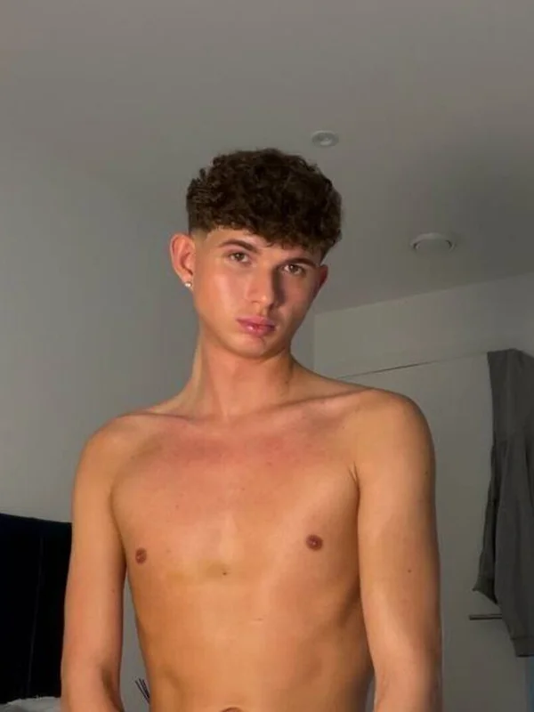 Noahtwnk - OnlyFans Creator Profile Picture