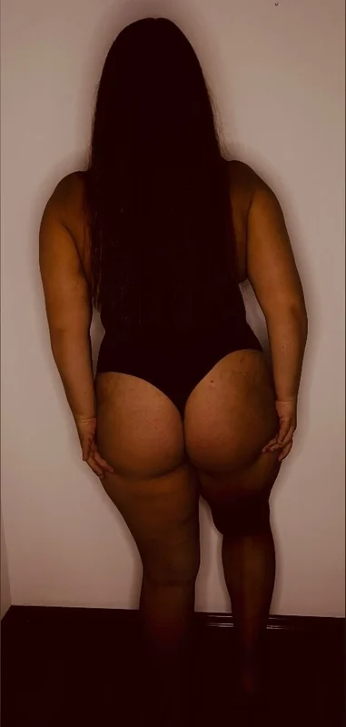 NoFaceGirl 🔞 OnlyFans creator with mysterious vibe
