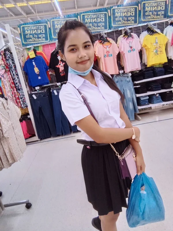 Nok OnlyFans creator showcasing her Thailand lifestyle.