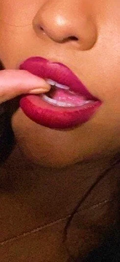 N - OnlyFans Creator Profile Picture