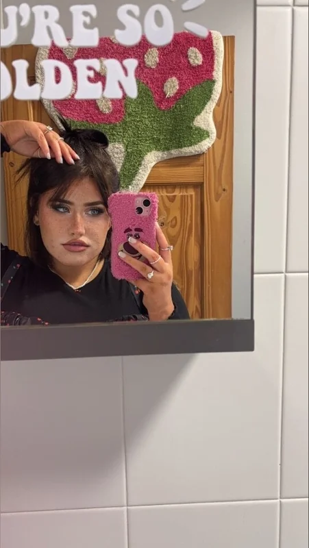 Ofseaniaaa OnlyFans bratty goth creator