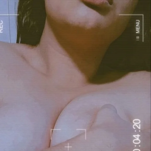 Ani OnlyFans Profile Ani OnlyFans Creator with Curvy Figure