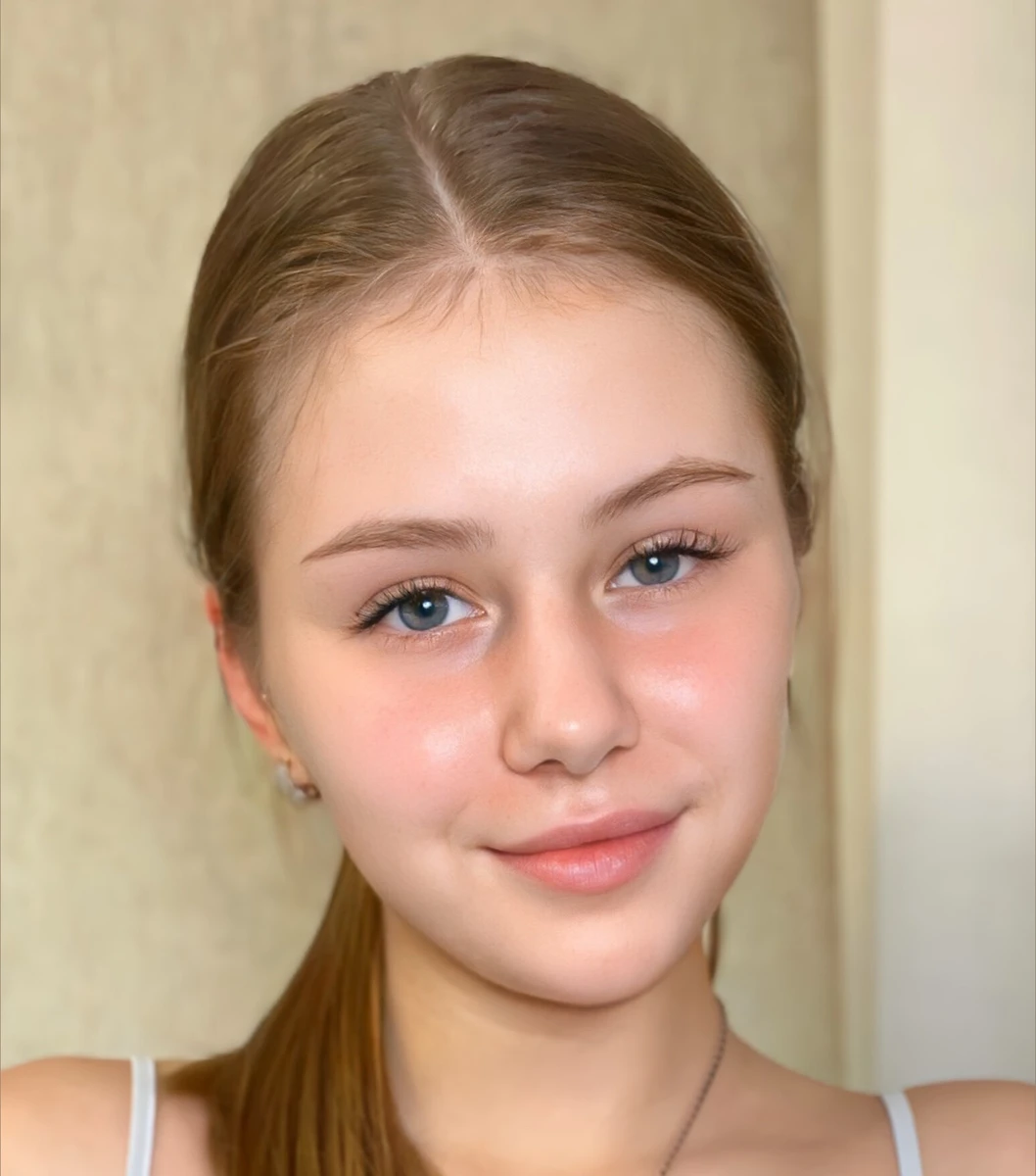 Small Olivia - OnlyFans Creator Profile Picture