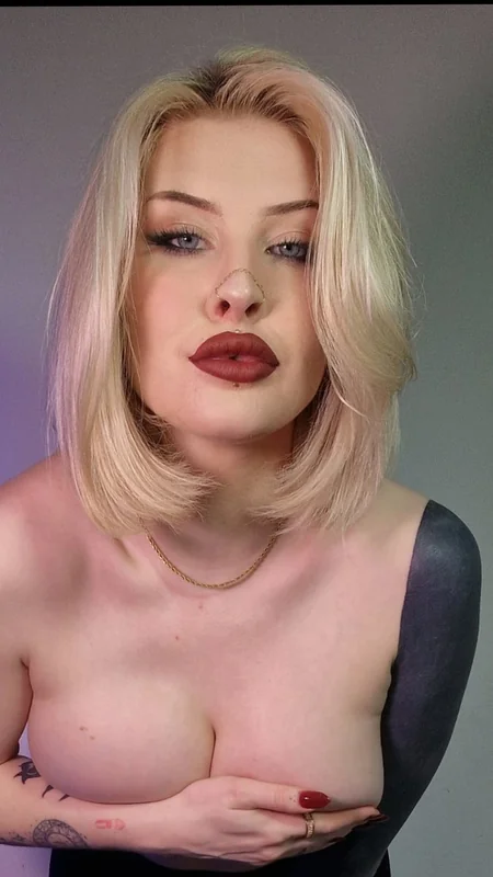 Onlymistressred - OnlyFans Creator Profile Picture