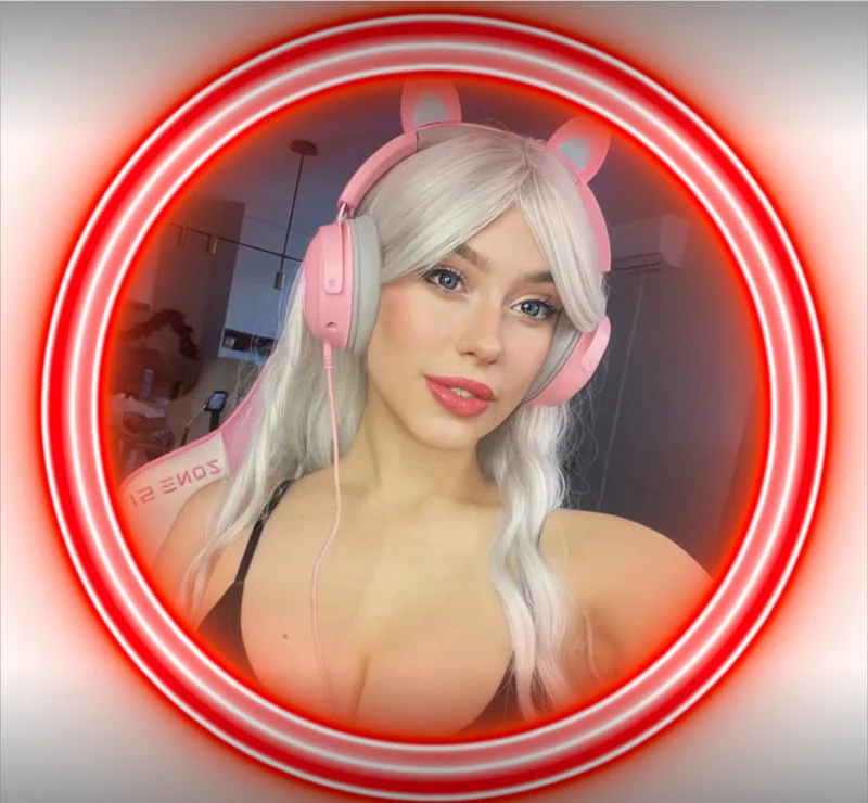 Ovelymilaofficial OnlyFans profile