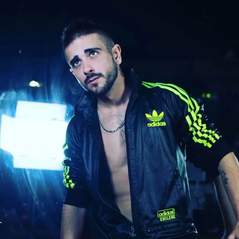 Pablohierro OnlyFans creator with exclusive content