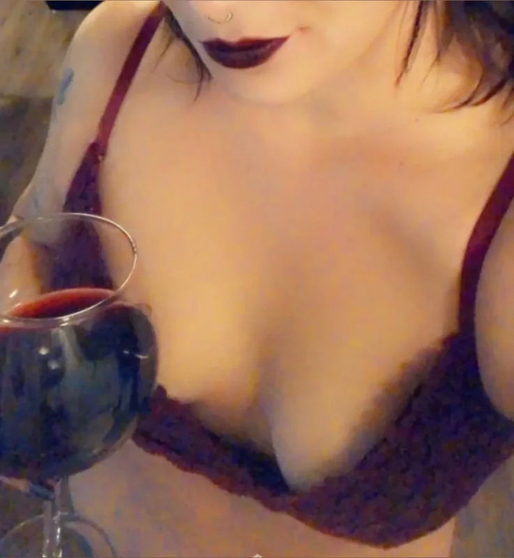 Pamela isley OnlyFans profile