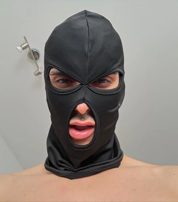 Peachlondon OnlyFans creator with engaging content