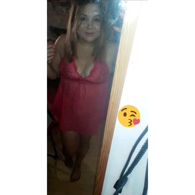 Peachy Paige - OnlyFans Creator Profile Picture