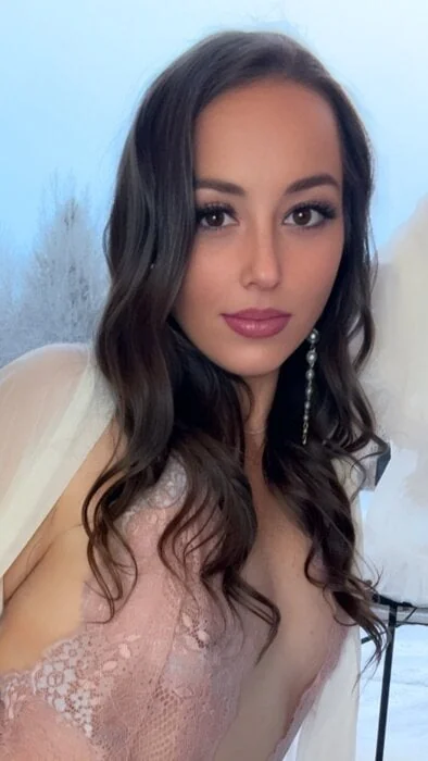 Platinumpus OnlyFans creative and authentic